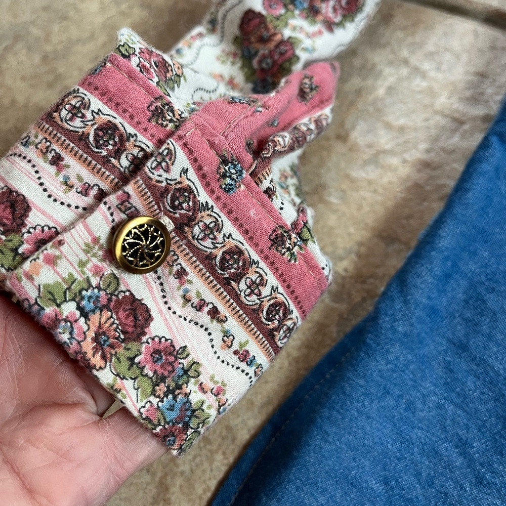 Vintage 1970’s Floral Patchwork Denim Western Shirt - Sz Small - Picture 6 of 14